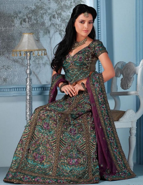 20 Indian Wedding Dresses You Can Try This Season - Purple Lehanga Choli