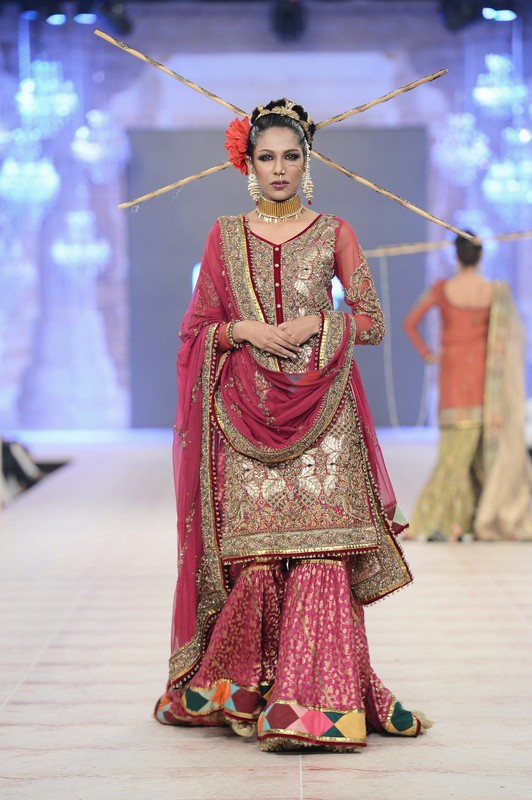 PFDC L'Oreal Paris Bridal Week 2014 Day 2 Pictures 4