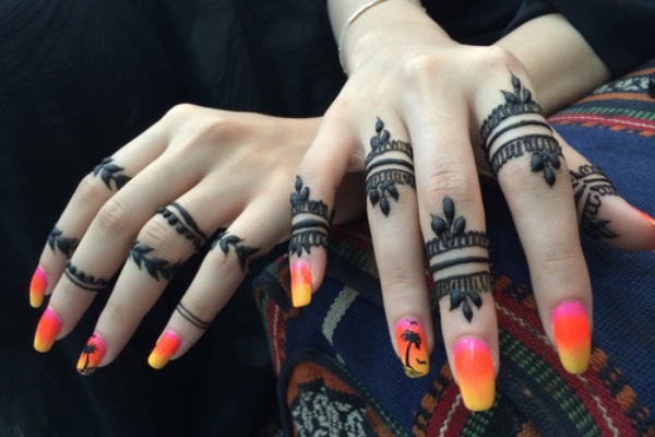 beautiful henna mehndi rings