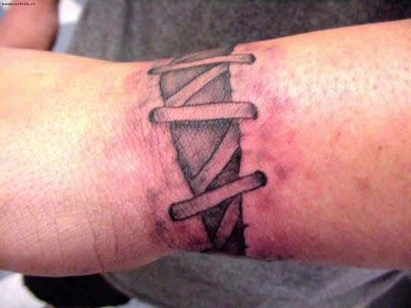 10 Popular Wrist Tattoos For Men - Ladder Wrist Tattoo