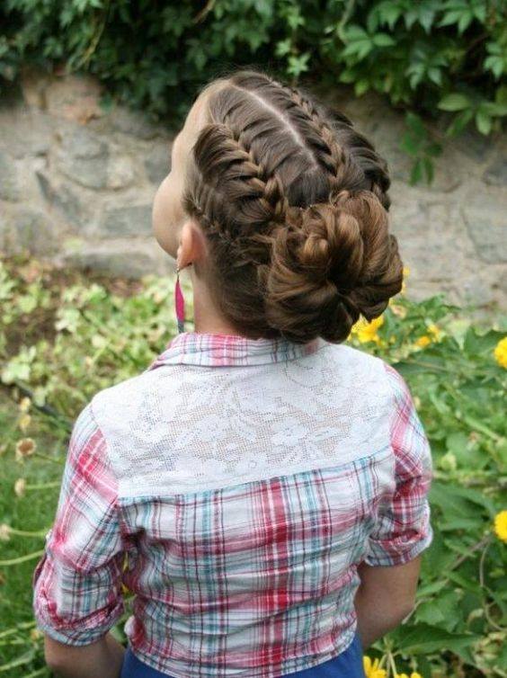 22-perfect-birthday-hairstyles-which-you-can-try-at-home-school-girl-hairstyle-1